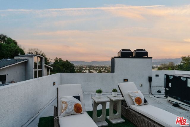 4110 Vanetta Place, Studio City (los Angeles), CA 91604