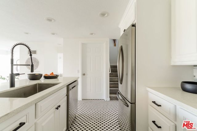 4110 Vanetta Place, Studio City (los Angeles), CA 91604