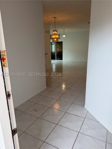 33 Bentwater Cir, Boynton Beach, FL 33426