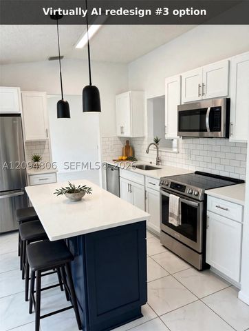 33 Bentwater Cir, Boynton Beach, FL 33426