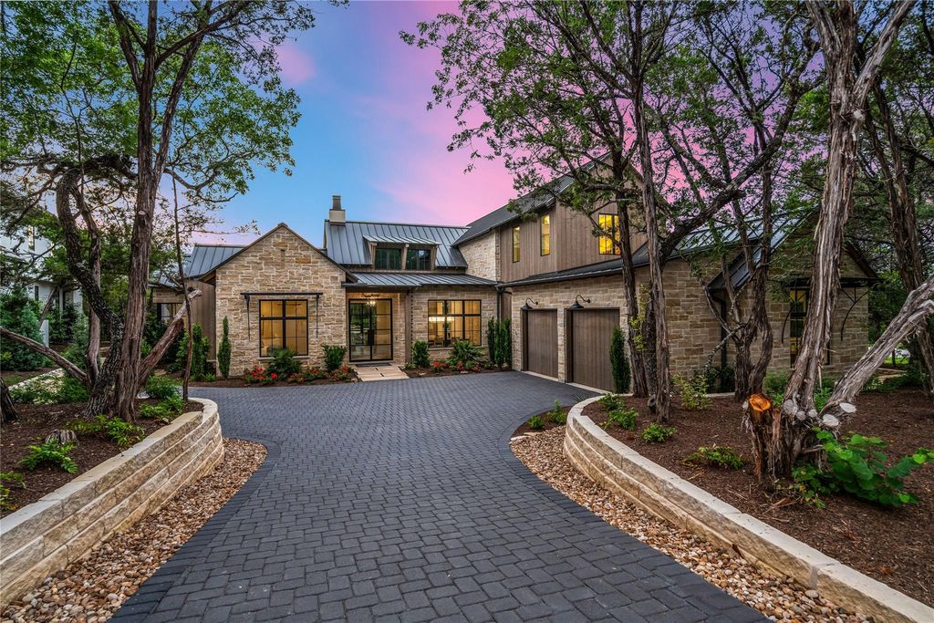 4300 Amarra DR 6, Austin, TX 78735