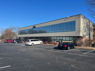 392 Harding Pl, Nashville, TN 37211