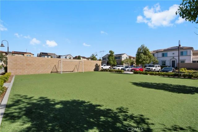 5604 Altamura Way 10, Fontana, CA 92336