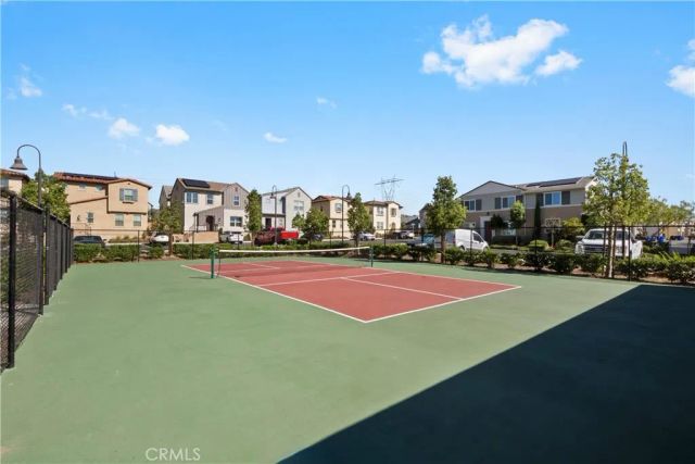5604 Altamura Way 10, Fontana, CA 92336