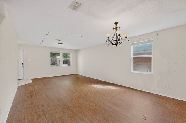 602 Flooded Gum Street, Arlington, TX 76002