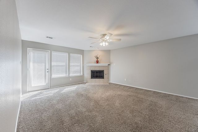 2831 Grandview Drive, Grand Prairie, TX 75052