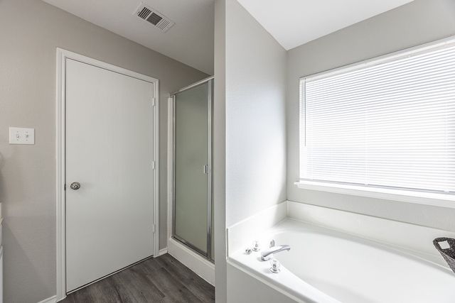 2831 Grandview Drive, Grand Prairie, TX 75052