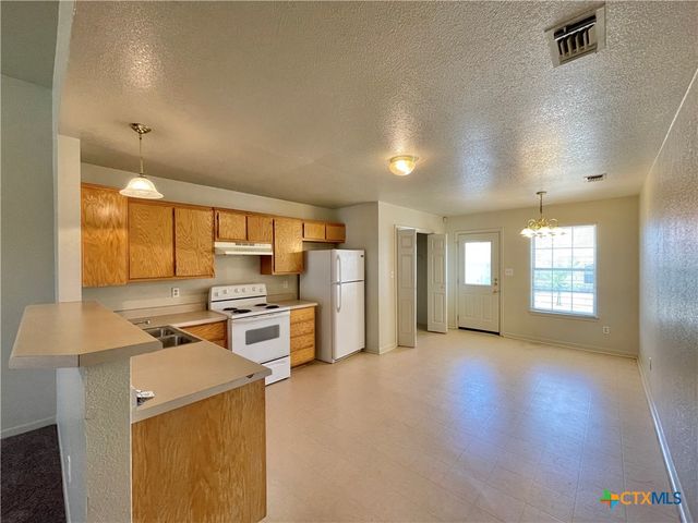 3805 Uvalde Drive, Killeen, TX 76549