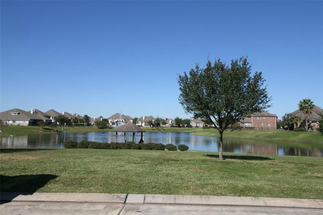 2915 Blue Fovant Court, Spring, TX 77388