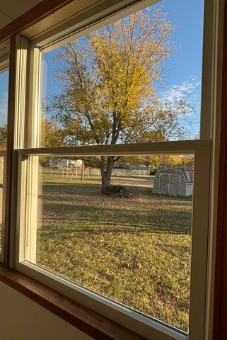 2109 Mallard Drive, Mahomet, IL 61853