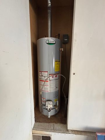 2109 Mallard Drive, Mahomet, IL 61853