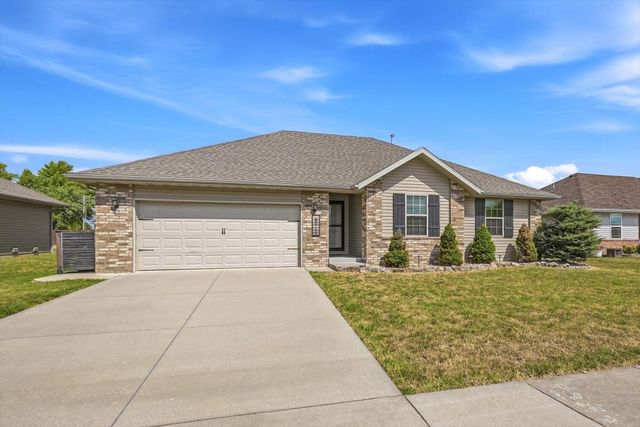 571 W Grace Street, Republic, MO 65738