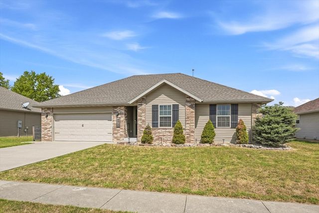 571 W Grace Street, Republic, MO 65738