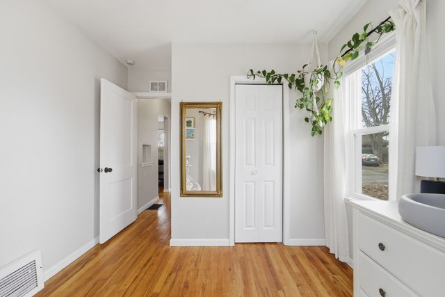 3608 59th Street, Des Moines, IA 50322