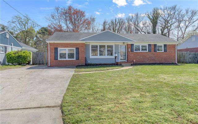 8212 Mona AVE, Norfolk, VA 23518