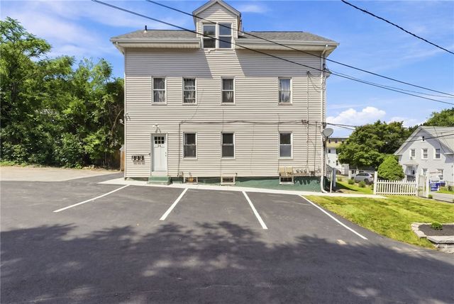 74 Veazie Street, Providence, RI 02908