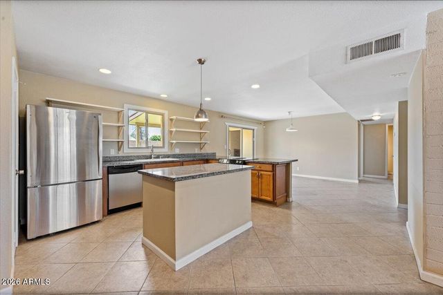 1225 W PEBBLE BEACH Drive, Tempe, AZ 85282