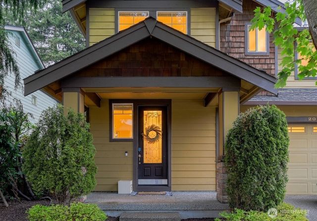 208 Ilwaco Place SE, Renton, WA 98059