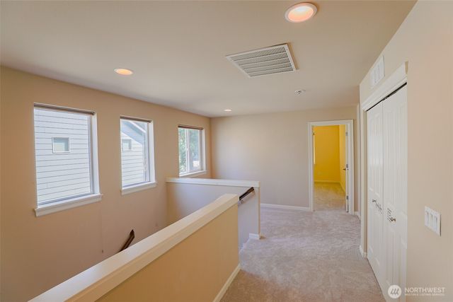 208 Ilwaco Place SE, Renton, WA 98059