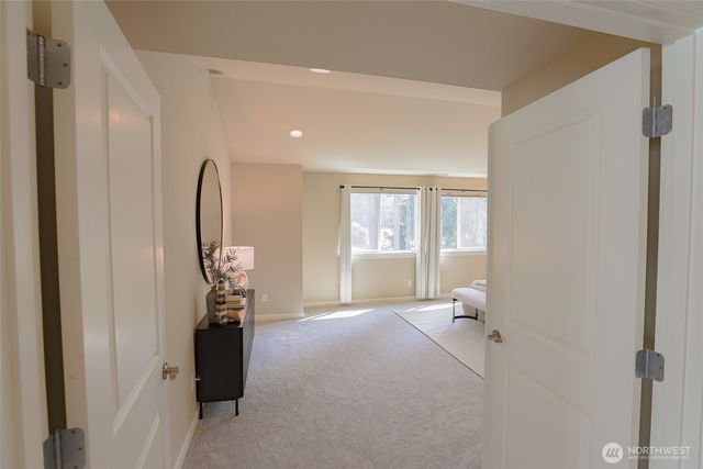 208 Ilwaco Place SE, Renton, WA 98059