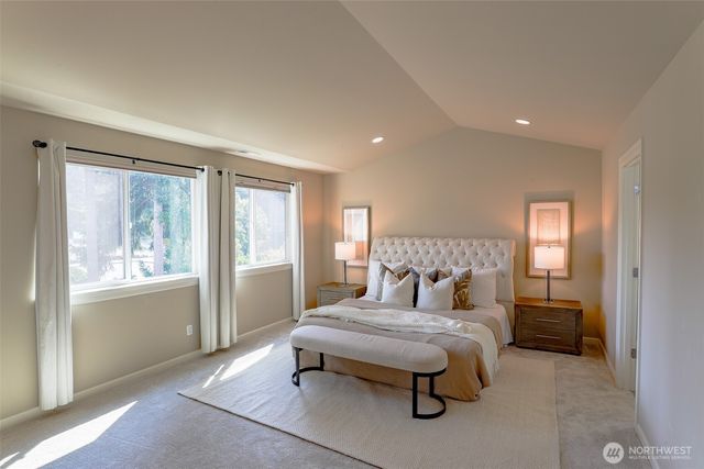 208 Ilwaco Place SE, Renton, WA 98059
