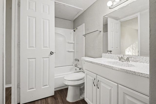 1601 Meridian Way, Garland, TX 75040