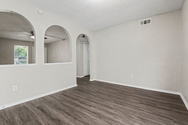 1601 Meridian Way, Garland, TX 75040