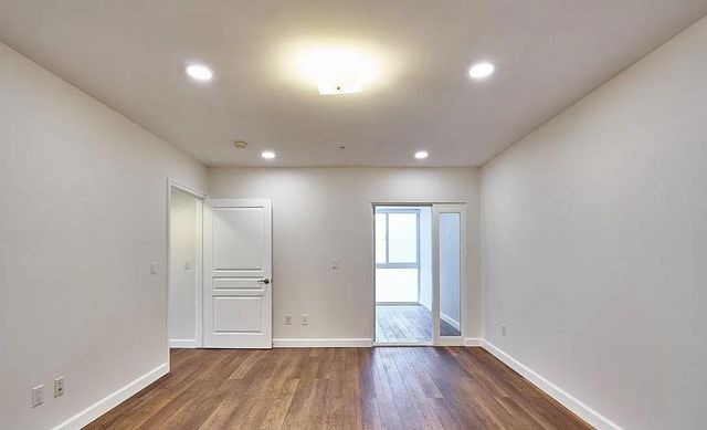 1036 S Serrano Avenue, Los Angeles, CA 90006