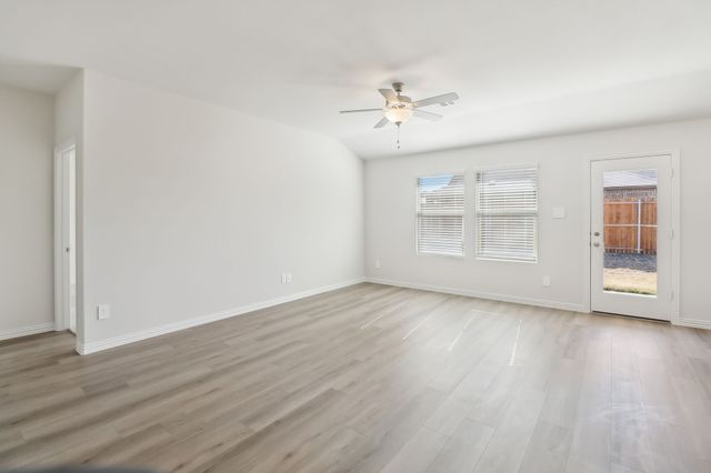 6612 Stone Elm Lane, Fort Worth, TX 76036