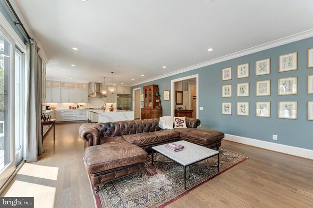 2025 SCROGGINS RD, Alexandria, VA 22302