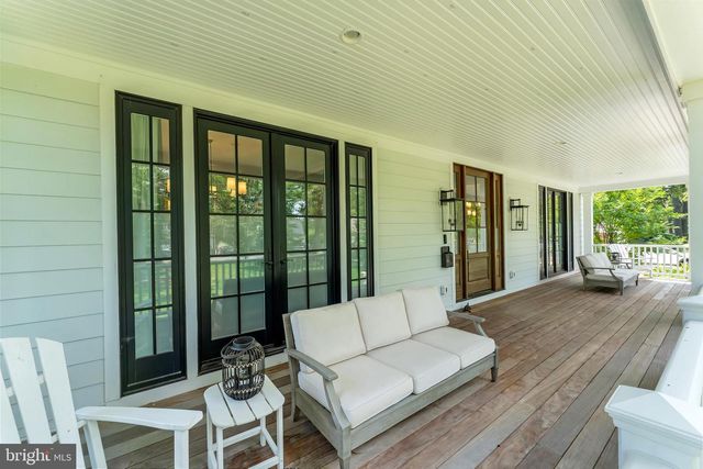 2025 SCROGGINS RD, Alexandria, VA 22302