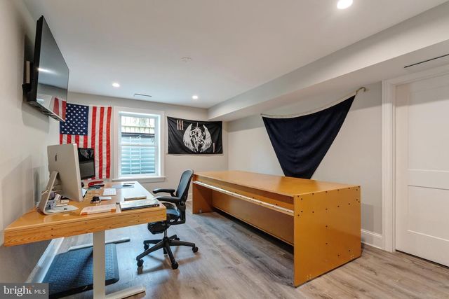 2025 SCROGGINS RD, Alexandria, VA 22302