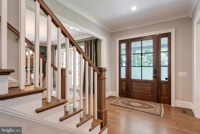 2025 SCROGGINS RD, Alexandria, VA 22302