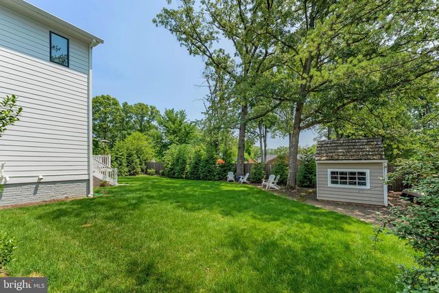 2025 SCROGGINS RD, Alexandria, VA 22302