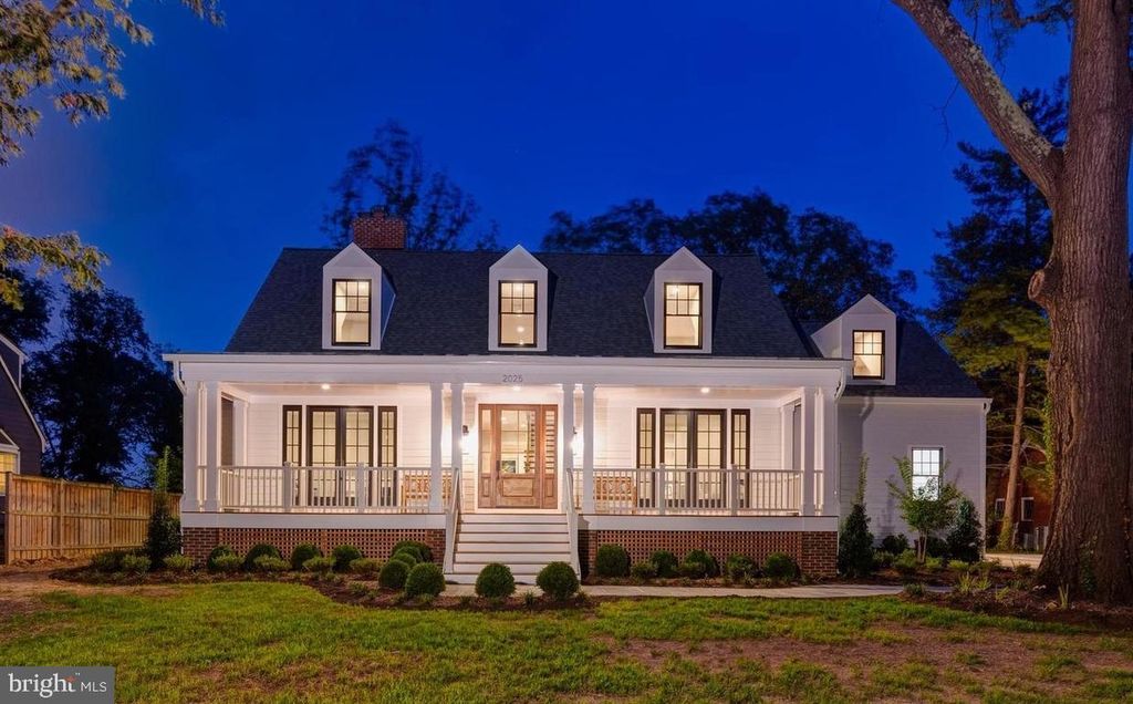 2025 SCROGGINS RD, Alexandria, VA 22302