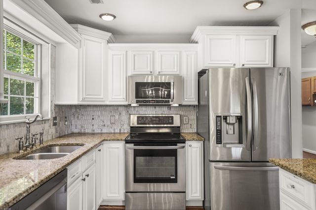 3127 Creekview Ln, Goodlettsville, TN 37072