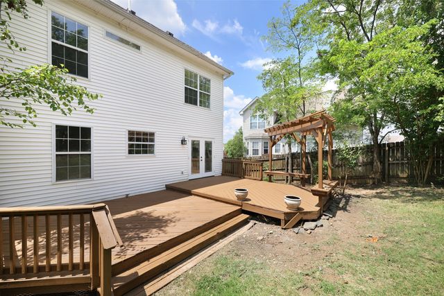 3127 Creekview Ln, Goodlettsville, TN 37072