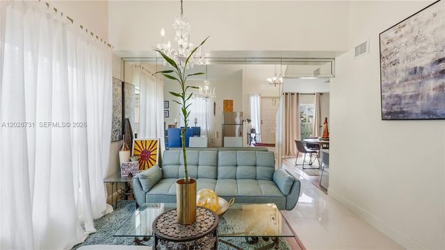 14000 Langley Place, Davie, FL 33325