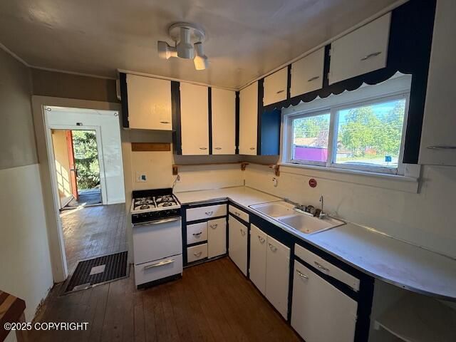 1231 B Street, Anchorage, AK 99501