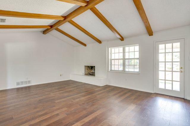 4813 Springwillow Road, Fort Worth, TX 76109