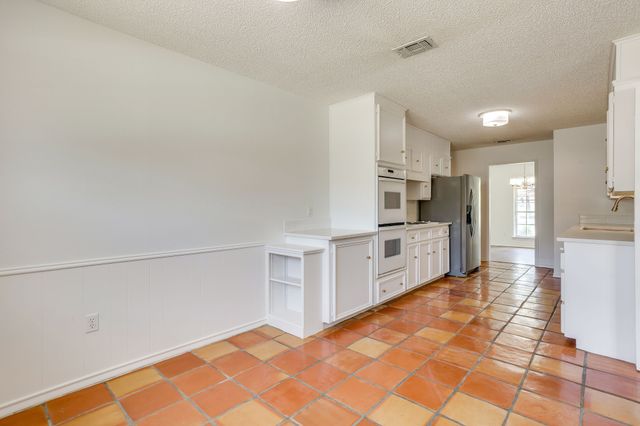 4813 Springwillow Road, Fort Worth, TX 76109