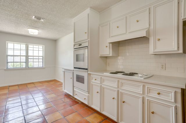 4813 Springwillow Road, Fort Worth, TX 76109