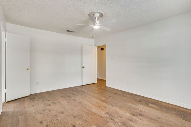 4813 Springwillow Road, Fort Worth, TX 76109
