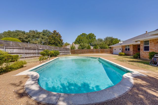 4813 Springwillow Road, Fort Worth, TX 76109