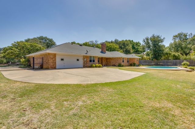 4813 Springwillow Road, Fort Worth, TX 76109
