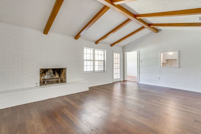 4813 Springwillow Road, Fort Worth, TX 76109