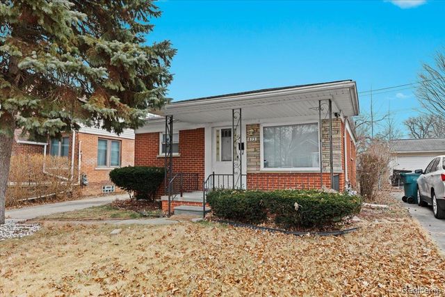 673 Winchester Avenue, Lincoln Park, MI 48146