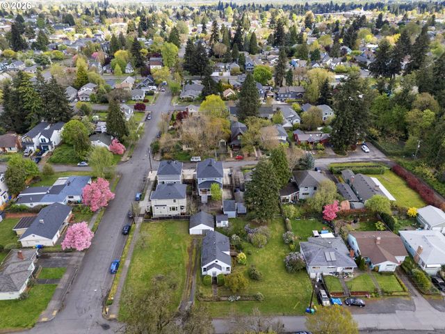 7645 N CRAWFORD St W, Portland, OR 97203