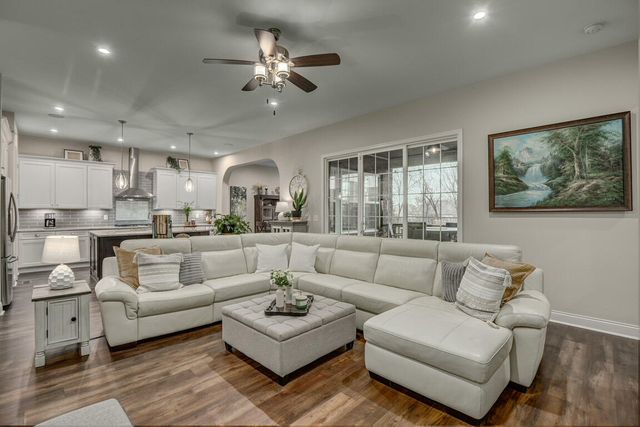 1144 Mccarron Lane, Union, KY 41091