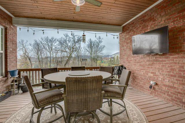 1144 Mccarron Lane, Union, KY 41091